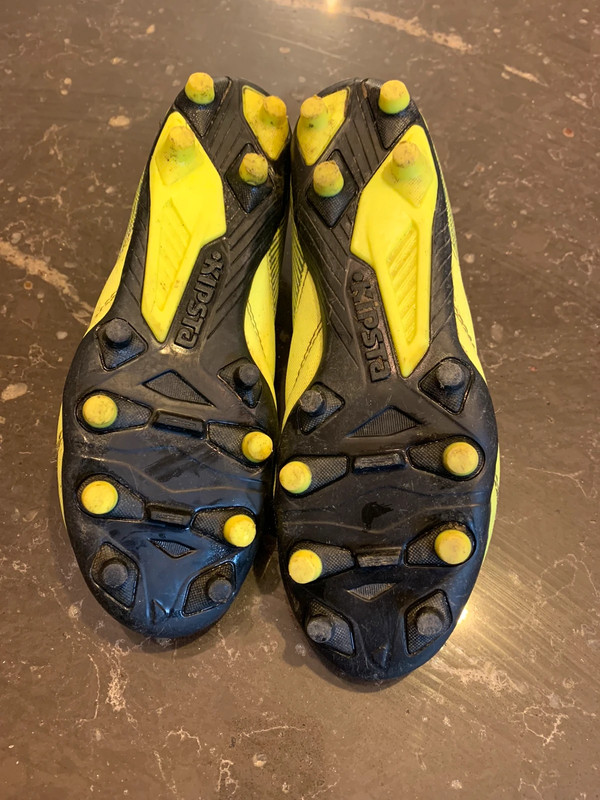 Chaussures à crampon taille 37 5