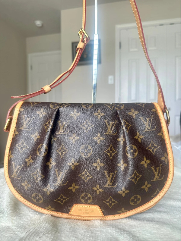 Authentic Louis Vuitton Menilmontant PM 2