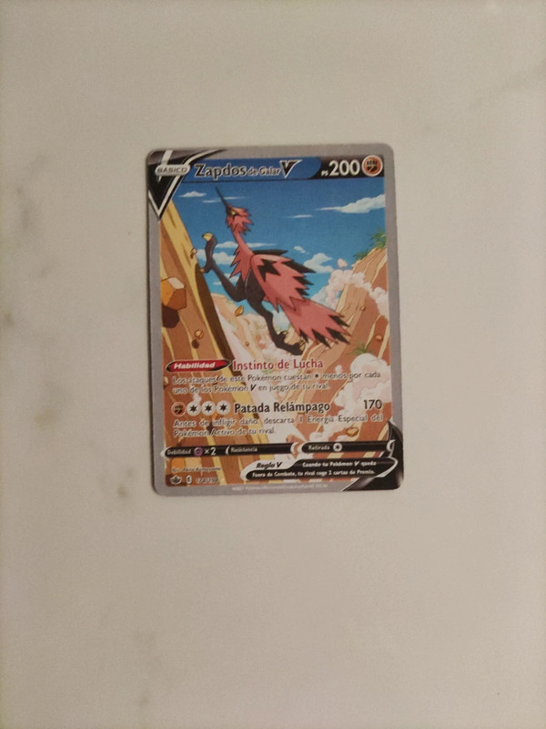 Zapdos di galar Ita V Full art - Vinted