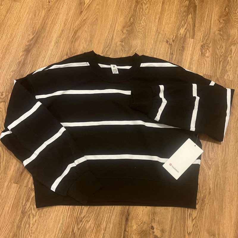 Lululemon Perfectly Oversized Cropped Crew 2