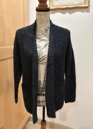 Joli gilet marine tout doux fil argenté 36-38 TBE, marque: C'est beau la vie, état: Très bon état, taille: M / 38 / 10, 12,00 €, 13,30 € Protection acheteurs incluse