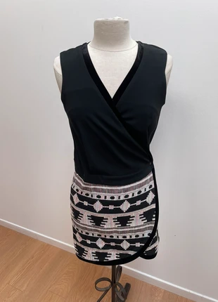 Superbe Robe chic Opullence 🌸 T 2 M 38, merk: Opullence, staat: Nieuw zonder prijskaartje, maat: M / 38 / 10, € 20,00, € 21,70 inclusief Kopersbescherming