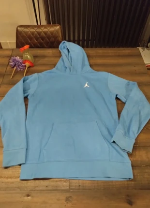 Sweat à capuche Jordan bleu garçon 13-15 ans – Très bon état, brand: Jordan, condizioni: Ottime, taglia: 13 anni / 158 cm, €15.00, €16.45 include la Protezione acquisti