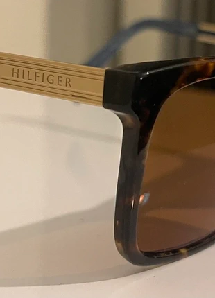 Tommy Hilfiger sunglasses with polarised lenses, brand: Tommy Hilfiger, condition: New without tags, £48.00, £51.10 includes Buyer Protection