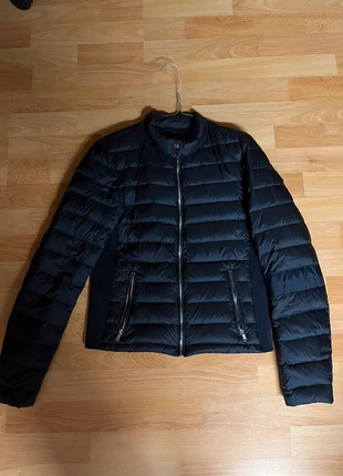 Modrá ľahká paperova bunda , marca: Zara, estado: Muy bueno, tamaño: M / 38 / 10, 17,00 €, 18,55 € Protección al comprador incluida