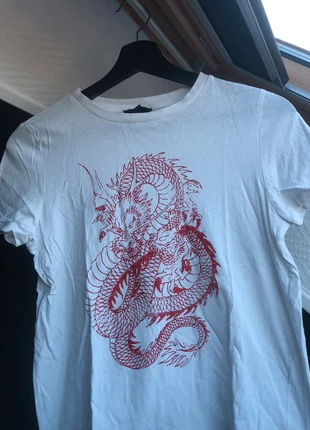 T-shirt, marca: Jennyfer, estado: Muito bom, tamanho: S / 36 / 8, €2.00, €2.80 inclui Proteção do Comprador
