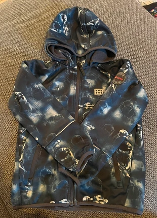 Lego wear Softshell Jacke, brand: LEGO Wear, condizioni: Ottime, taglia: 6 anni / 116 cm, €13.00, €14.35 include la Protezione acquisti