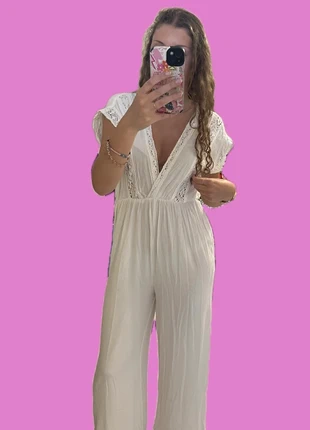 Combinaison pantalon légère blanche, marca: Stradivarius, estado: Novo com etiquetas, tamanho: S / 36 / 8, €16.00, €17.50 inclui Proteção do Comprador