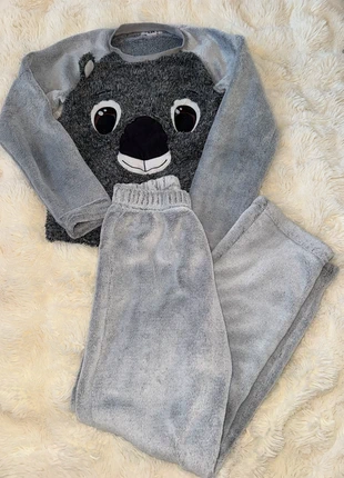 Pyjama hiver garçon doux, marque: La Halle, état: Bon état, taille: 10 ans / 140 cm, 6,00 €, 7,00 € Protection acheteurs incluse