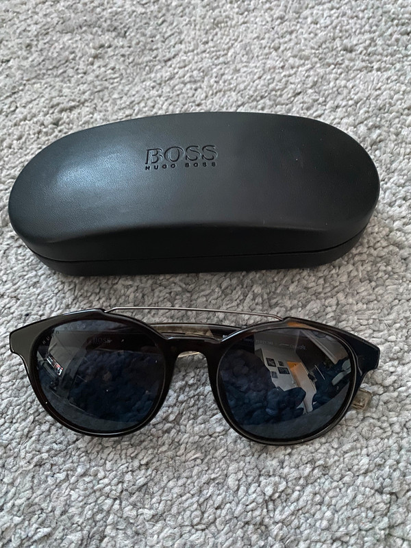 Lunettes de soleil Boss Vinted