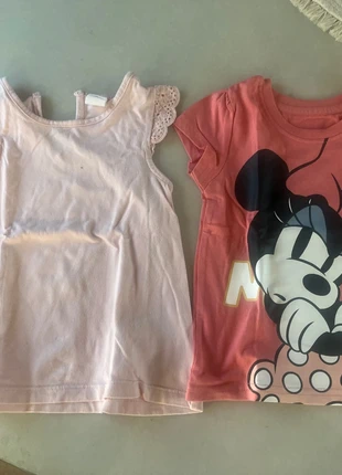 T-Shirts 86, merk: H&M, staat: Heel goed, maat: 18-24 maanden / 86 cm, € 5,00, € 5,95 inclusief Kopersbescherming