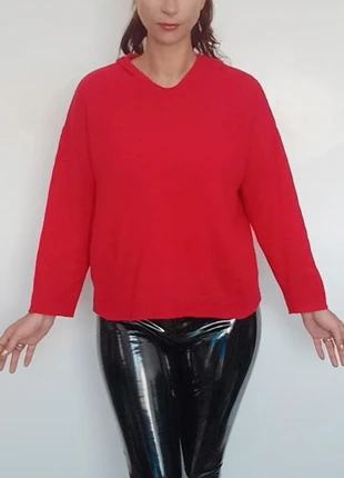 Pull à capuche loose rouge taille 40, état: Très bon état, taille: L / 40 / 12, 5,00 €, 5,95 € Protection acheteurs (Pro) incluse