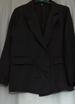 Blazer noir à double boutonnage Taille M. Blazer femme noire classe M, état: Neuf sans étiquette, taille: M / 38 / 10, 4,90 €, 5,85 € Protection acheteurs incluse