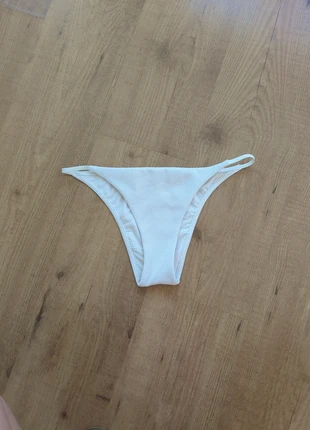 Weiße Bikinihose Oysho Rib, brand: Oysho, condition: Very good, size: M / 38 / 10, €7.00, €8.05 includes Buyer Protection