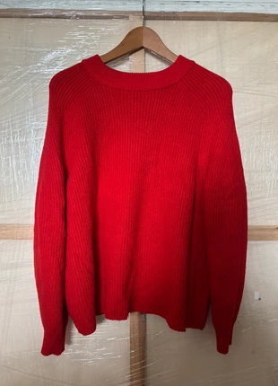 Pull rouge basique en maille, marque: Pull & Bear, état: Neuf sans étiquette, taille: M / 38 / 10, 13,00 €, 14,35 € Protection acheteurs incluse