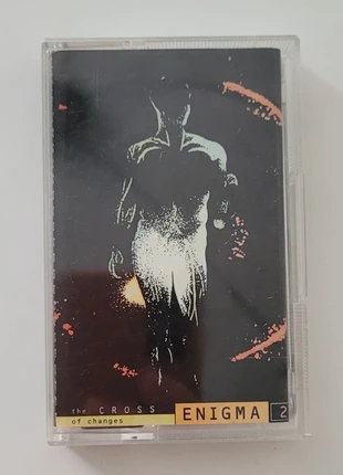 Cassette audio Enigma 2, staat: Heel goed, € 5,00, € 5,95 inclusief Kopersbescherming