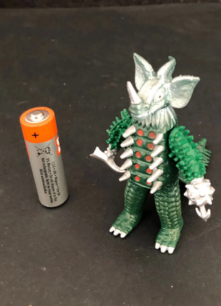 Ultraman monster Kaiju Tyrant, marque: Bandai, état: Neuf sans étiquette, taille: Taille unique, 15,00 €, 16,45 € Protection acheteurs incluse