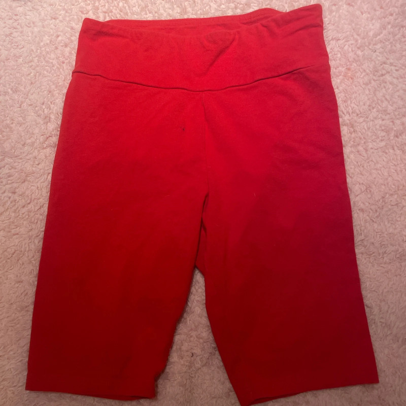 red biker shorts 1
