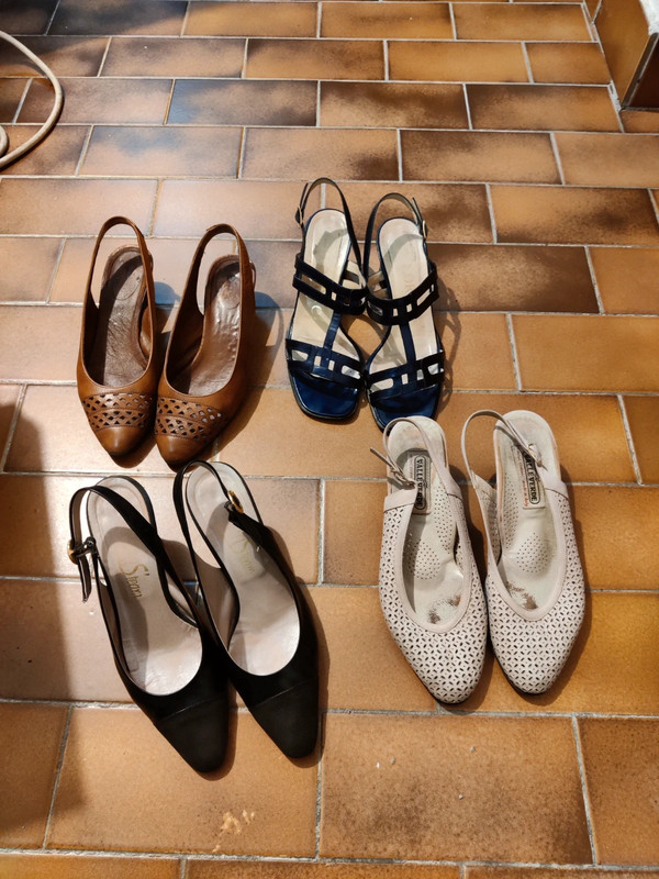 Batch of used shoes lotto cheap price Vinted