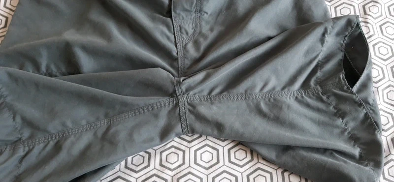 Bermuda Homme Gris taille 46 - photo numéro 7