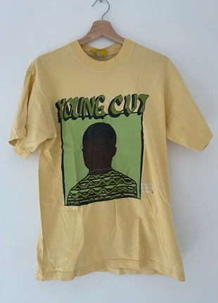 T-shirt Young Cut MCR, marque: Maison Château Rouge, état: Satisfaisant, taille: S, 25,00 €, 26,95 € Protection acheteurs incluse