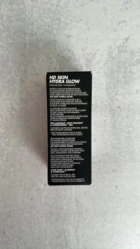 Make Up For Ever HD Hydra Glow Foundation 5