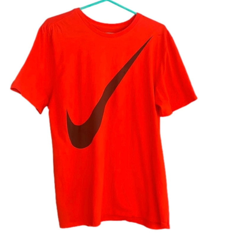 The Nike Tee Red Shirt 1