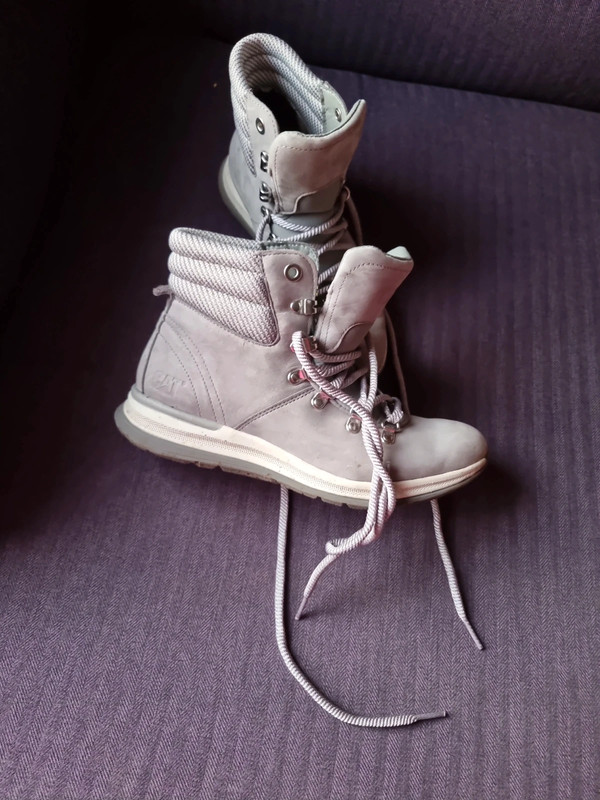 Ladies Caterpillar hiking boots size 5 wide fit