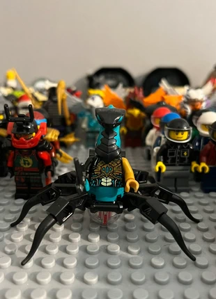 Glutinous Ninjago – Figurine LEGO 🐍, marque: LEGO Ninjago, état: Neuf avec étiquette, taille: Prématuré, jusqu'à 44cm, 7,00 €, 8,05 € Protection acheteurs incluse