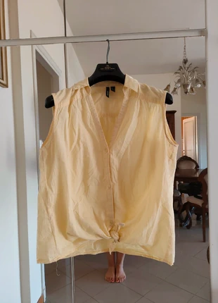 Camicia giallo chiaro smanicata , brand: Mango, condizioni: Ottime, taglia: L / IT 44 / EU 40, €3.00, €3.85 include la Protezione acquisti