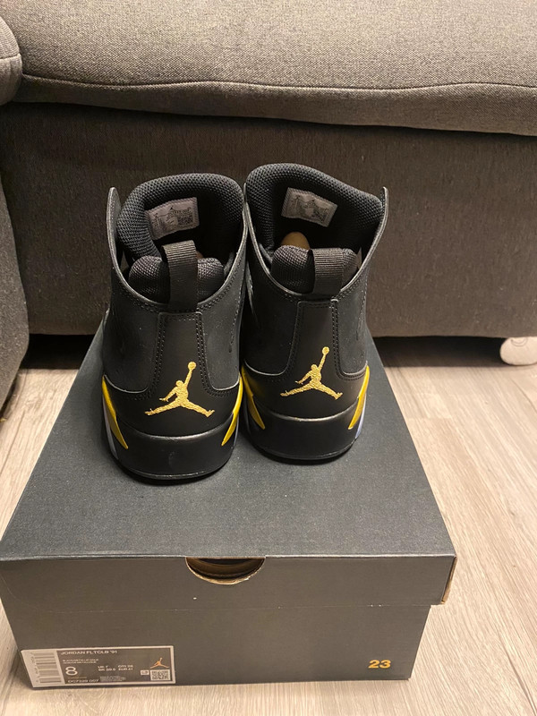 Jordan flight club 91 black metallic gold Vinted