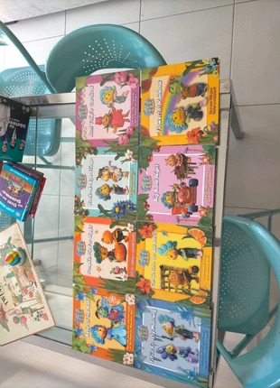 8 Libri in inglese Fifi, estado: Muy bueno, 5,00 €, 5,95 € Protección al comprador incluida