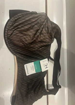 Soutien gorge Chantelle 105H, marque: Chantelle, état: Neuf avec étiquette, taille: 105H, 35,00 €, 37,45 € Protection acheteurs incluse