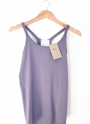 Nike Training - One Classic Dri-FIT - Top con spalline sottili XS S, brand: Nike, condizioni: Nuovo con cartellino, taglia: XS / IT 38 / EU 34, €32.00, €34.30 include la Protezione acquisti