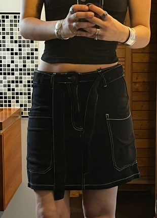 Comfk edgy short Skirt, marca: Stradivarius, estado: Muy bueno, tamaño: M / 38 / 10, 18,00 €, 19,60 € Protección al comprador incluida