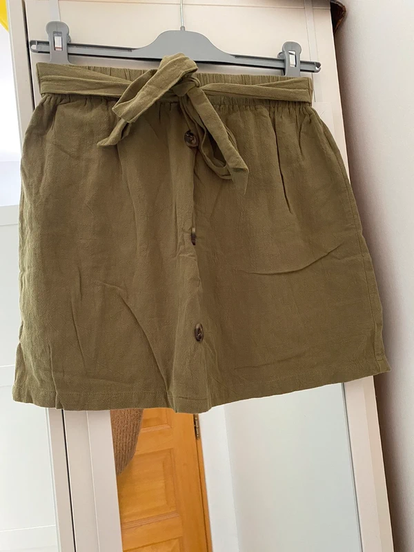 Jupe courte kaki me
