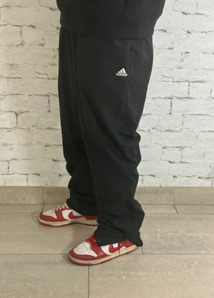 Jogging Adidas noir vintage y2K aesthetic , brand: adidas, condition: Very good, size: L, €25.00, €26.95 includes Buyer Protection