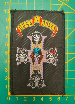 Écusson Guns N'Roses vintage , marca: Guns N' Roses, estado: Muito bom, €15.00, €16.45 inclui Proteção do Comprador