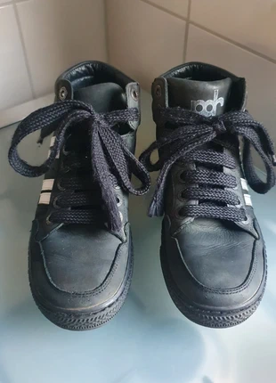 Piedro schoenen maat 36 breedtemaat 2.5, merk: Piedro, staat: Heel goed, maat: 36, € 5,00, € 5,95 inclusief Kopersbescherming