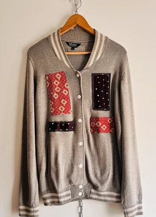 Pull style universitaire ., marque: Unique, état: Très bon état, taille: M, 18,00 €, 19,60 € Protection acheteurs incluse