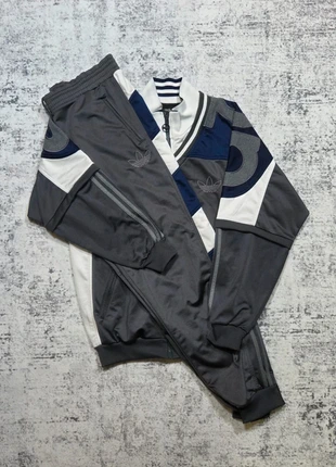 Survetement Adidas L Veste Jogging Jacket Trackpants Vintage Retro Collector Y2k, brand: adidas, condition: Very good, size: L, €99.00, €104.65 includes Buyer Protection Pro