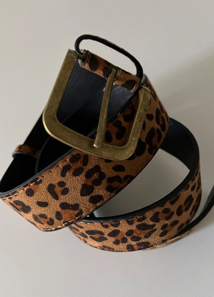 Ceinture touché suédine imprimé léopard, état: Très bon état, taille: 105 cm, 8,00 €, 9,10 € Protection acheteurs incluse