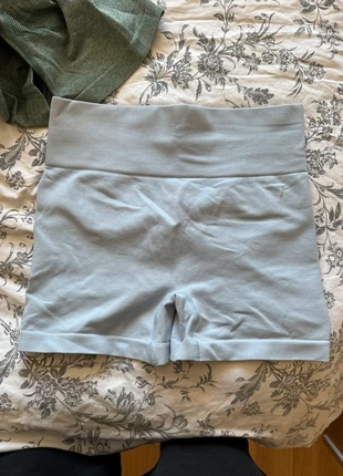 Sportshorts in Hellblau – Größe S, marke: Shein, zustand: Sehr gut, größe: S / 36 / 8, 3,00 €, 3,85 € inklusive Vinted-Käuferschutz