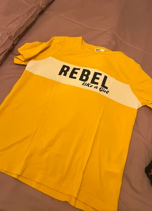 T shirt taille M, marca: Bizzbee, estado: Muy bueno, tamaño: M, 7,00 €, 8,05 € Protección al comprador incluida