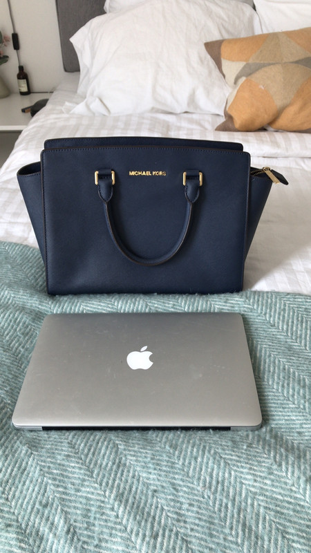 Michael kors laptop 2024 handbag navy