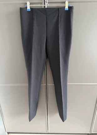 The Row legging, merk: The Row, staat: Heel goed, maat: XS / 34 / 6, € 75,00, € 79,45 inclusief Kopersbescherming