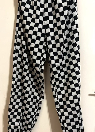 Weite Hose / Jogginghose Schachbrettmuster, marke: Shein, zustand: Neu, größe: M / 38 / 10, 3,00 €, 3,85 € inklusive Vinted-Käuferschutz