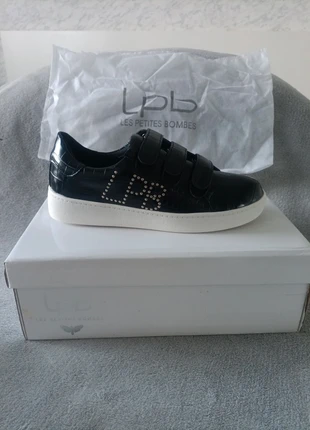 Baskets noires LpB, marque: Lpb, état: Neuf avec étiquette, taille: Autre, 20,00 €, 21,70 € Protection acheteurs incluse