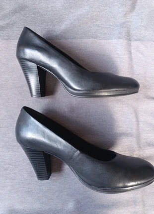 Escarpins en cuir noir Clarks cushion soft wide fit taille 41., brand: Clarks, condition: Very good, size: 41, €9.00, €10.15 includes Buyer Protection