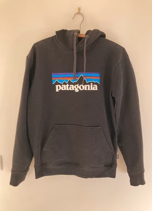 Sweat à manche longue Patagonia | Noir | Taille M, brand: Patagonia, condition: Very good, size: M, €45.00, €47.95 includes Buyer Protection